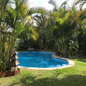 Tallow Beach Motel (Adults Only)